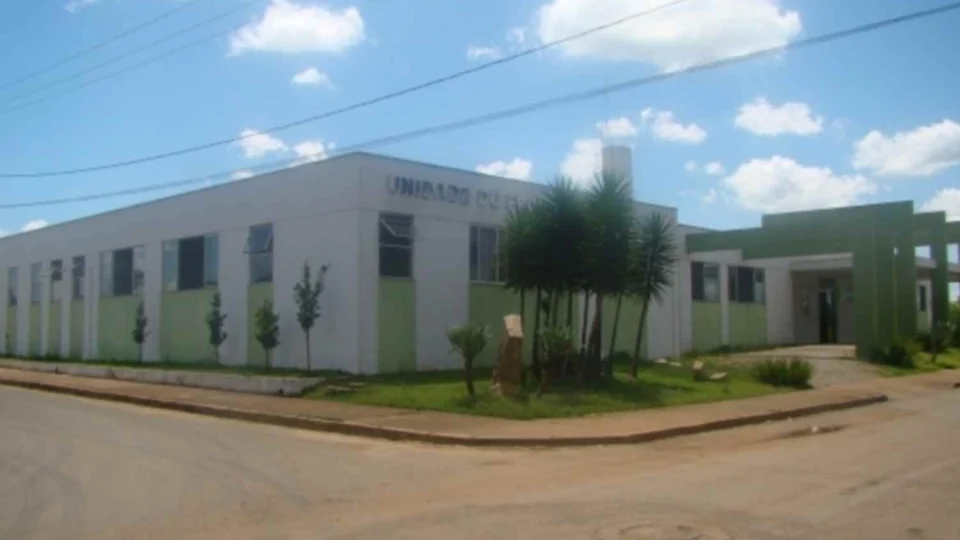 Idoso de 80 anos dado como morto quase é enterrado vivo em Córrego Fundo(MG)