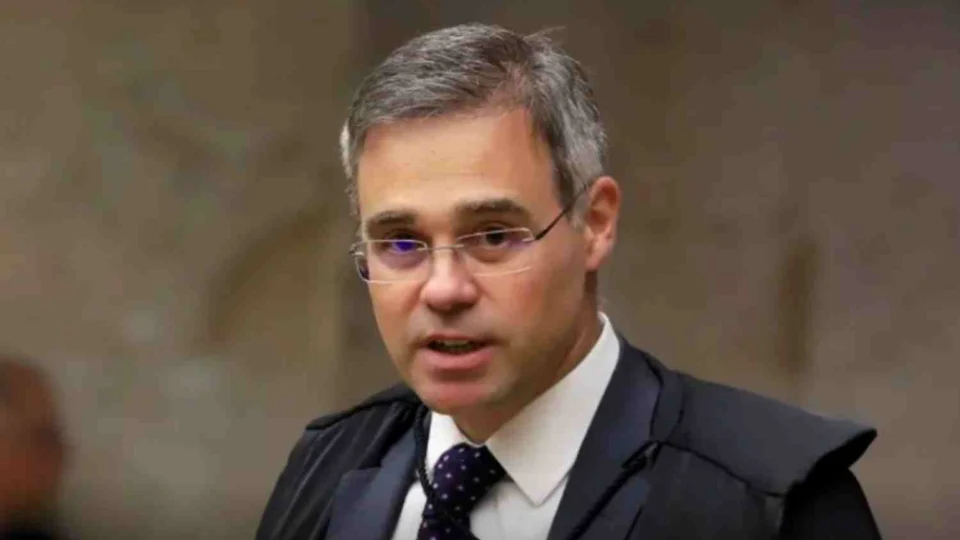 STF retoma julgamento sobre responsabilidade de Big Techs: Voto de Mendonça pode favorecer a liberdade de expressão