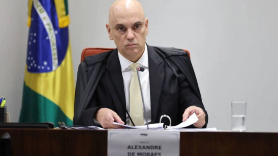 Justiça da Flórida intima Ministro Alexandre de Moraes em ação movida por Trump Media e Rumble