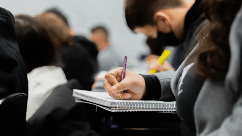 MEC anuncia possibilidade de renegociação de dívidas do Fies a partir de 1º de novembro