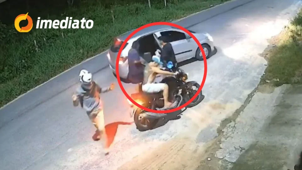 VÍDEO: Quadrilha de assaltantes realiza arrastões pela cidade e aterroriza moradores no bairro Flores