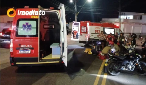 Colisão entre moto e carro deixa motociclista e passageira feridos em avenida do bairro Cidade Nova