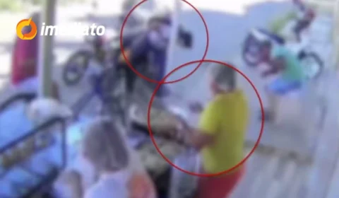 CENA FORTE: Vídeo chocante mostra momento em que comerciante e cliente são mortos em pastelaria