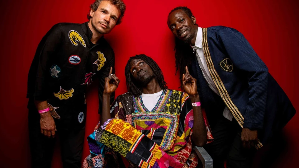 Teatro Amazonas recebe grupo senegalês Guiss Guiss Bou Bess em show gratuito