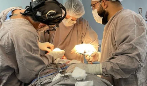 Hospital Adriano Jorge realiza procedimento inédito, ao remover tumor de mais de 2 kg, de mandíbula de paciente em Manaus