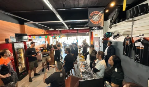 Thiago Noronha participa de encontro com motociclistas em Manaus e destaca potencial da BR-319 para o mototurismo