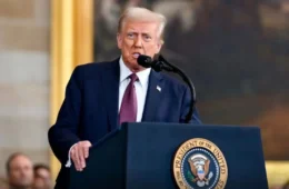 Trump envia carta bombástica: detona governo Lula, apoia Bolsonaro e pede fim de julgamento no Brasil