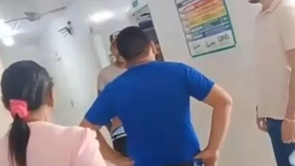 VEJA O QUE ACONTECEU: Homem dá entrada na UPA com cenoura no coelinho