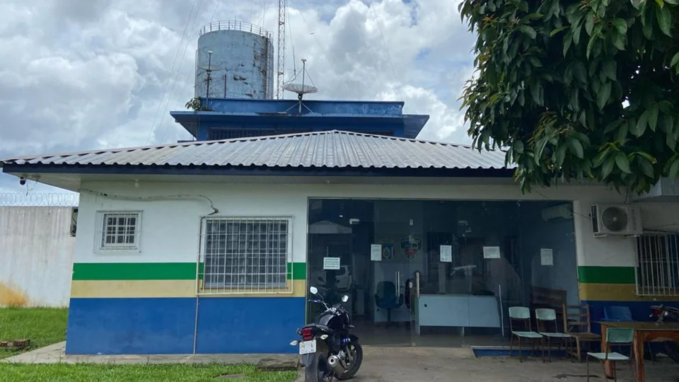 Homem é preso por agredir o pai idoso no município de Juruá, interior do Amazonas