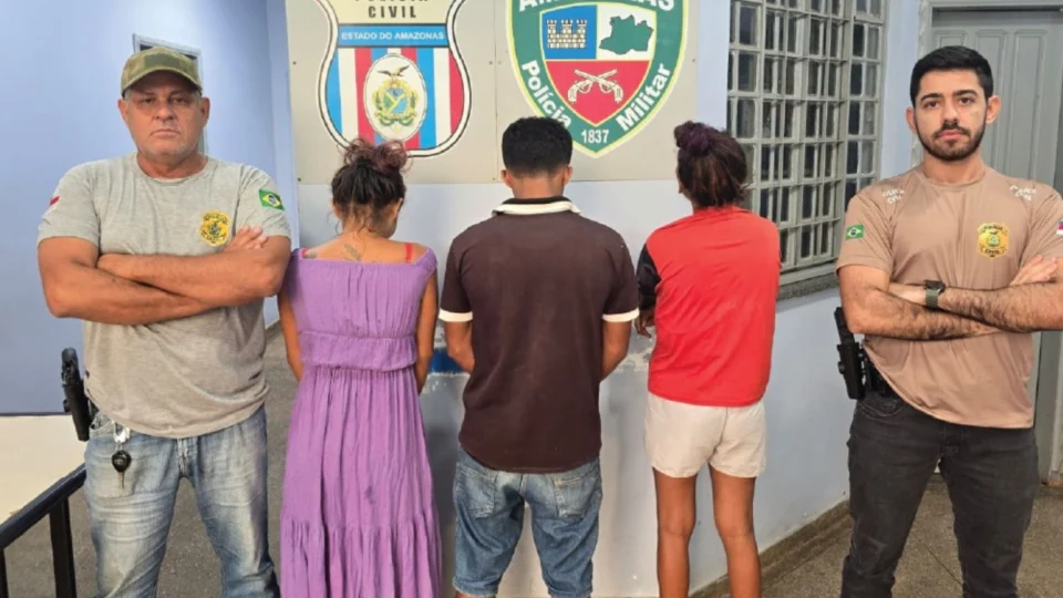 Três pessoas são presas por furto, receptação e tráfico de drogas em Juruá; uma delas já havia sido detida três vezes em 10 dias