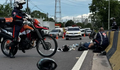 Acidente entre duas motocicletas deixa quatro feridos no Parque Dez, em Manaus