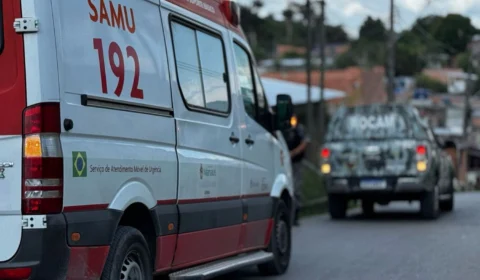 Homem é baleado nas mãos e nos pés após ser julgado pelo “tribunal do crime” no Lago Azul