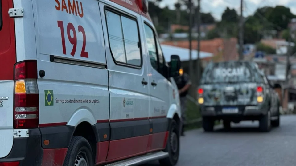 Homem é baleado nas mãos e nos pés após ser julgado pelo “tribunal do crime” no Lago Azul