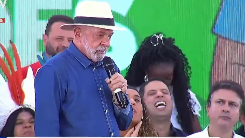 Veja o vídeo: Lula chama Bolsonaro de fujão e diz que, se for condenado, ‘vai para o xilindró’