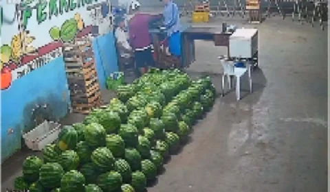 VEJA VÍDEO: Homem é preso e adolescente apreendido por assalto a hortifruti em Itacoatiara