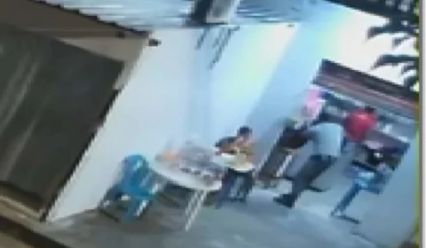 VEJA VÍDEO: Câmera flagra assalto a lanchonete no Monte das Oliveiras