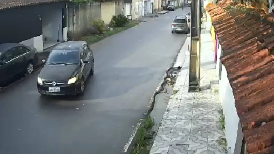 Homem tem carro furtado de sua casa no Parque 10 após ter bebida dopada com remédio para dormir