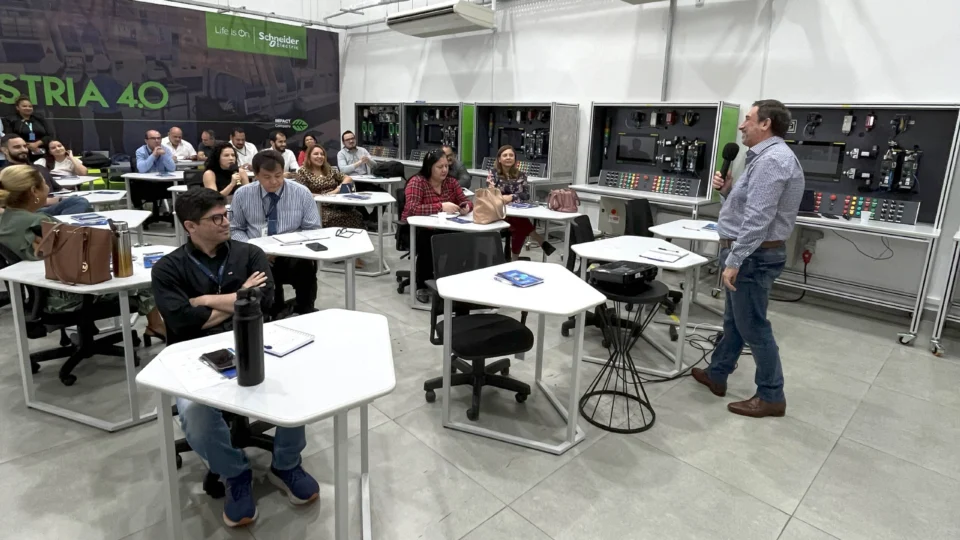 Instituto abre 80 vagas para curso gratuito de Desenvolvimento Web em Manaus