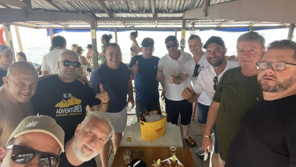 Grupo de turistas é assaltado no Centro de Manaus após passeio no Safari Amazônico
