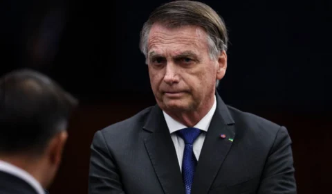 Oposição reage com indignação à Operação da PF contra Jair Bolsonaro: “Perseguição Política”