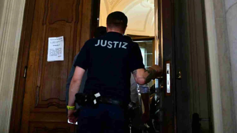 Médico Alemão Johannes M., o “Doutor Morte”, é Julgado em Berlim por 15 Assassinatos