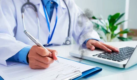 Justiça condena médico a 19 anos por abusos sexuais contra pacientes em Manaus