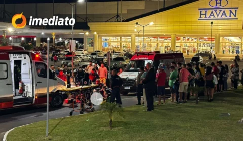 Adolescente sofre descarga elétrica ao encostar em poste de energia em estacionamento de shopping na Zona Norte de Manaus
