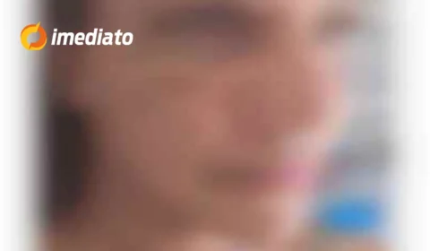 VEJA FOTO: Mulher agredida com mais de 60 socos em elevador mostra o rosto após cirurgia de reconstrução facial