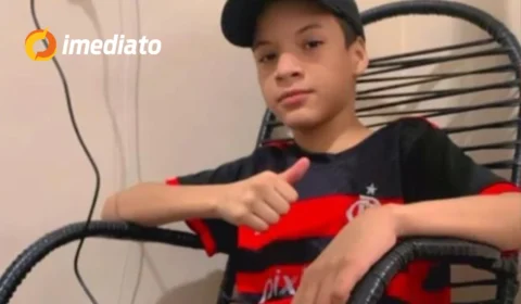 Família busca adolescente de 13 anos desaparecido após saída da escola na comunidade Alfredo Nascimento