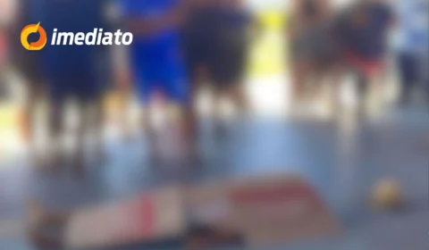 Homem é morto com golpes de faca após desentendimento em praça no interior do Amazonas