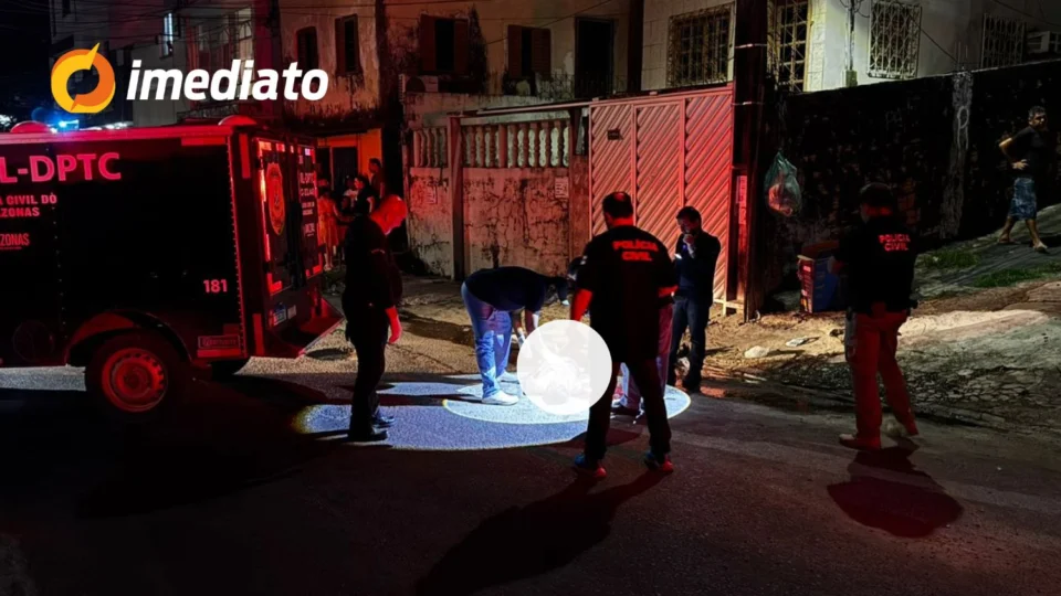 Assaltante é morto e comparsa fica gravemente ferido após serem espancados em tentativa de assalto no bairro Raiz