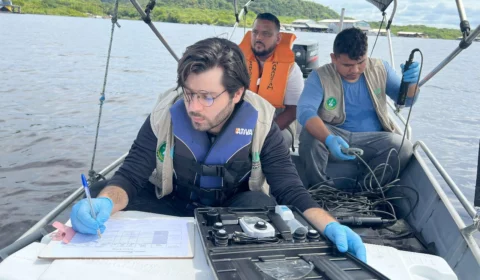 Ipaam e UEA analisam qualidade da água do Rio Tarumã-Açu, em Manaus