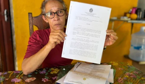 Mulher denuncia ex-companheiro policial por agressão psicológica e verbal