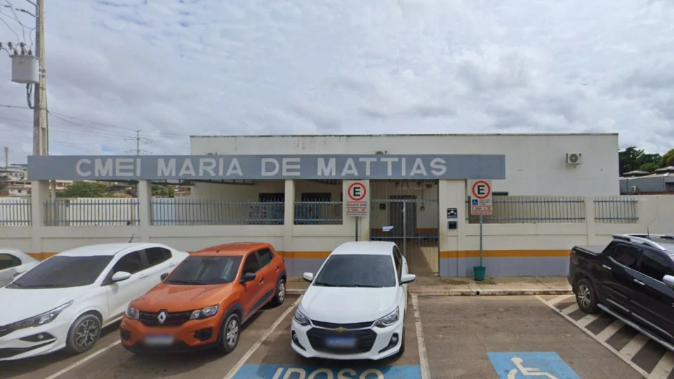 Furto de fiação elétrica em escola deixa crianças sem aula no bairro São Geraldo, em Manaus