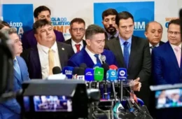 TJAM mantém suspensão de lei que aumentava salários de prefeito, vereadores e secretários em Manaus