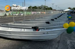 Wilson Lima entrega equipamentos de pesca e beneficia mais de 55 mil pescadores no Amazonas