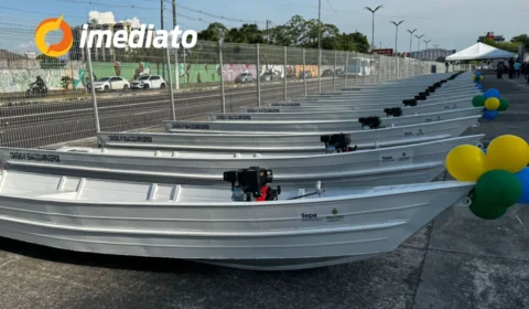 Wilson Lima entrega equipamentos de pesca e beneficia mais de 55 mil pescadores no Amazonas