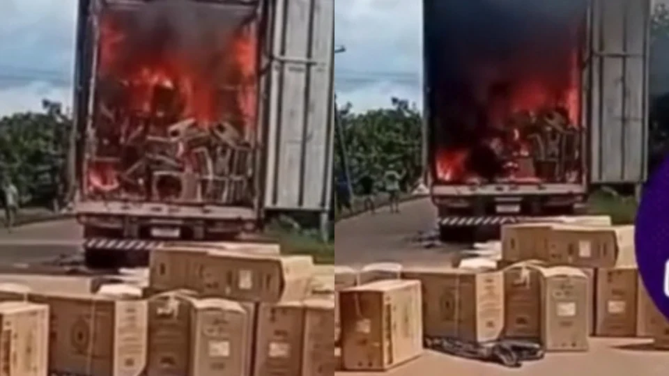 Veja o vídeo: Caminhão baú fica parcialmente destruído após incêndio na BR-319 no Amazonas