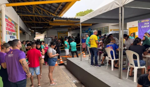 Veja o vídeo: Mutirão social leva mais de 100 serviços gratuitos à população no Amazonino Mendes