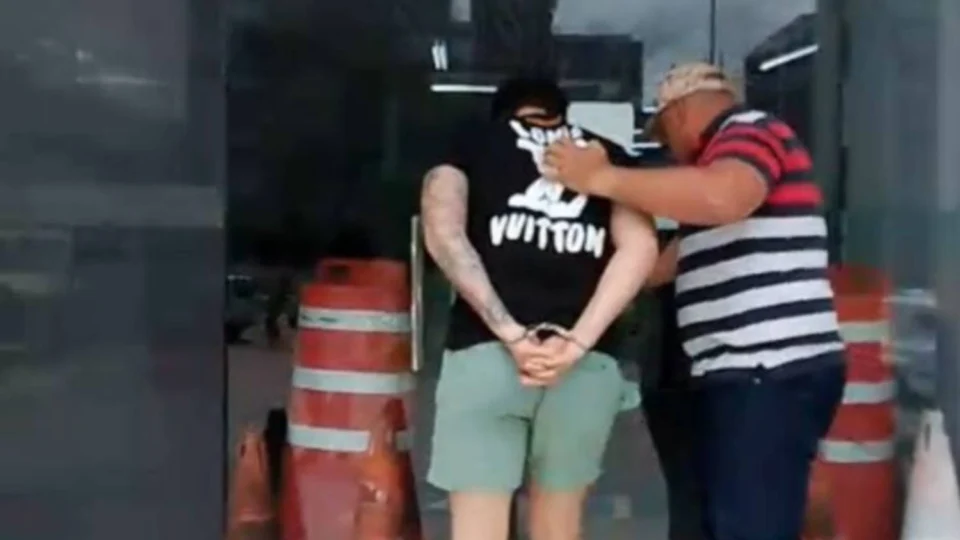 Dupla é presa em Manaus por furtos com dispositivo ‘Chapolin’ em shoppings e feiras