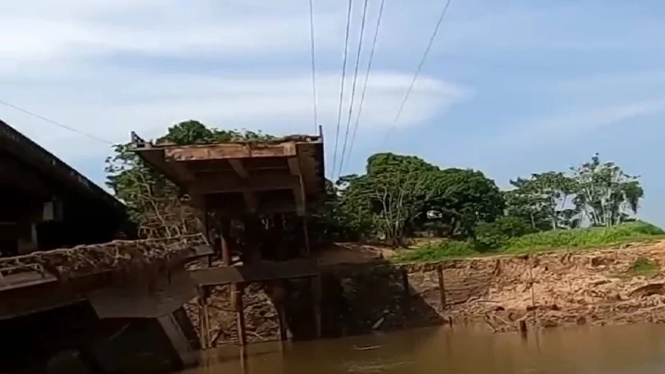 Falhas na Fiscalização: Ponte que desabou na BR-319 era classificada como “boa” pelo Dnit