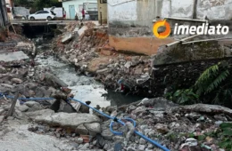 Rip Rap desaba e prejudica moradores no Lírio do Vale