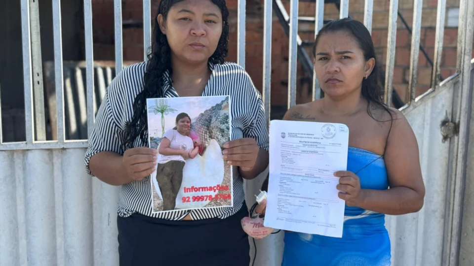 Mãe desesperada pede ajuda para encontrar filha de 16 anos desaparecida