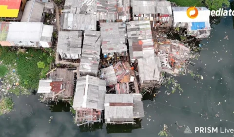 Duas casas de palafita desabam na região do Bariri, deixando moradores sem moradia