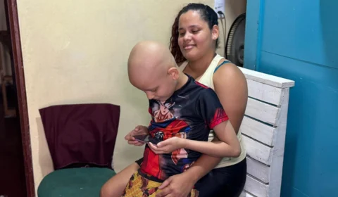 Família de Moisés busca ajuda para custear tratamento de Leucemia