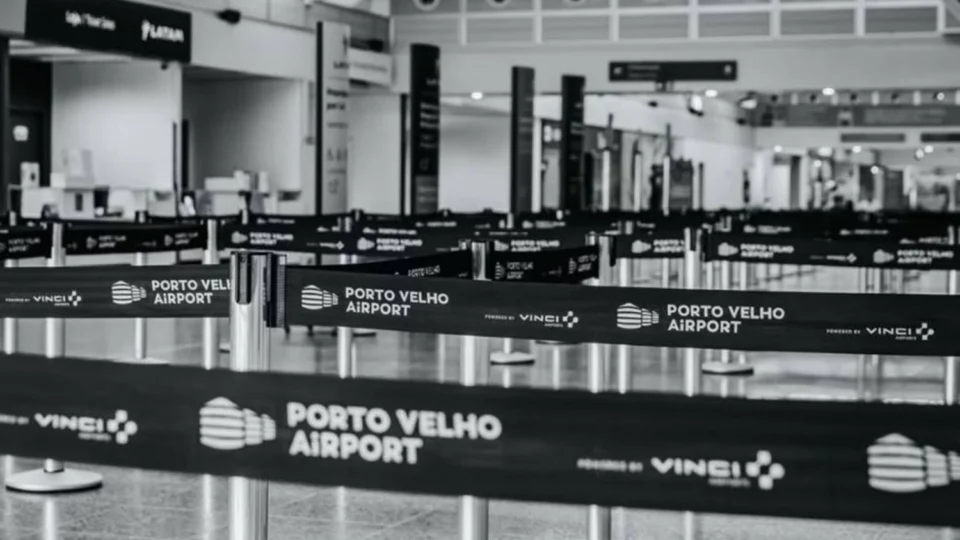 Suspeita de bomba paralisa Aeroporto Internacional Governador Jorge Teixeira em Porto Velho