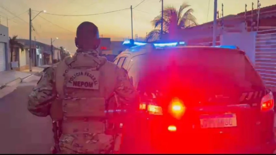 Polícia Federal deflagra Operação Barões do Filão contra garimpo ilegal no Amazonas