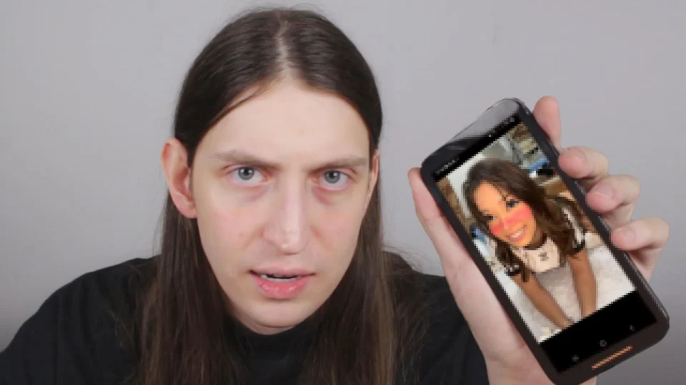 Felca expõe exploração infantil na internet e denuncia influenciador Hytalo Santos