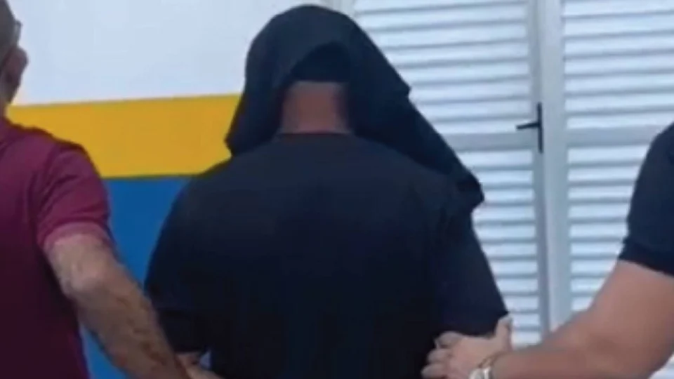 Homem de 54 Anos é preso em Manaus por Estupro de criança de 5 anos após dois anos foragido