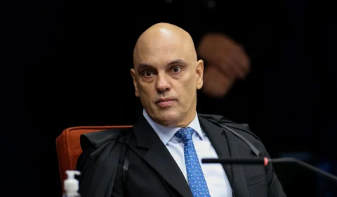 Alexandre de Moraes vota pela condenação de Bolsonaro e aliados por tentativa de golpe